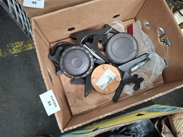 Houten sokkels - afbeelding 1 van  1