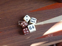 Houten spel bac kgammon - afbeelding 3 van  4