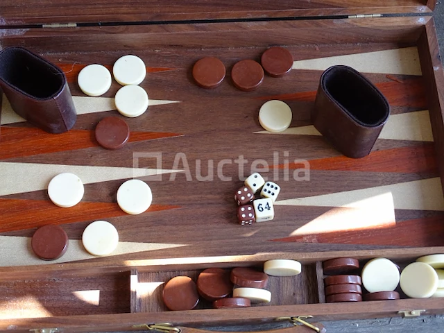 Houten spel bac kgammon - afbeelding 4 van  4