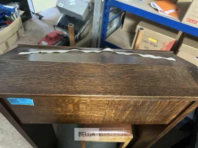 Houten spreekgestoelte h122x b70xd75 cm - afbeelding 4 van  4