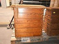 Houten springkast / turntoestel - afbeelding 2 van  5