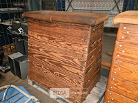 Houten springkast / turntoestel - afbeelding 3 van  4