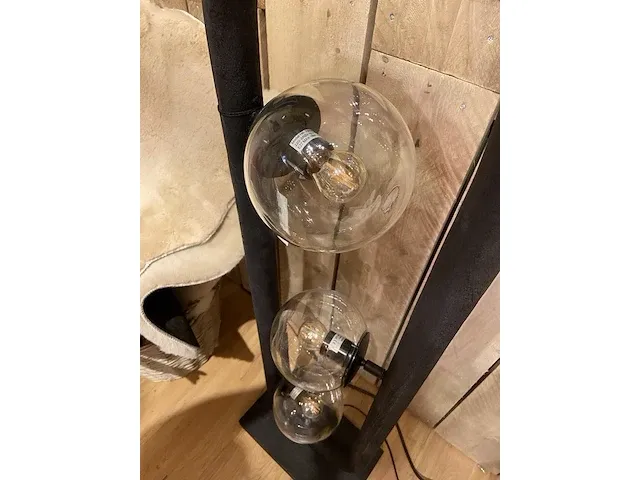 Houten staanlamp - afbeelding 3 van  3