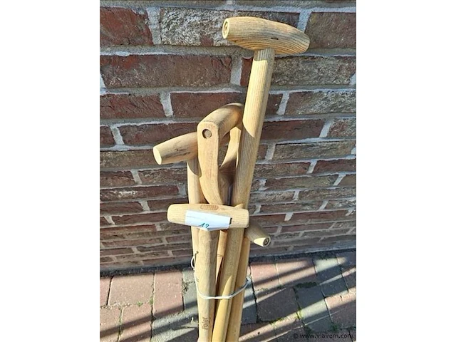 Houten stelen - afbeelding 2 van  3