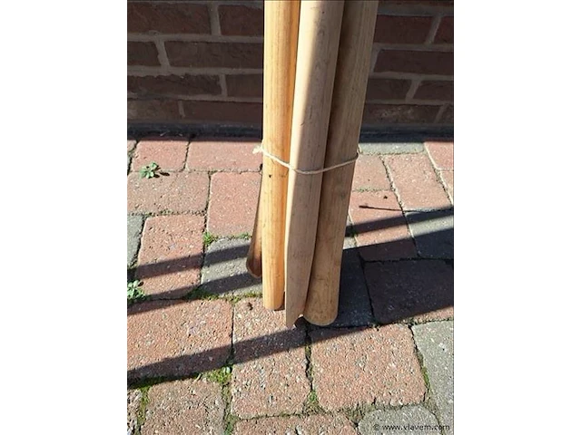 Houten stelen - afbeelding 2 van  3