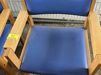Houten stoelen - afbeelding 1 van  2