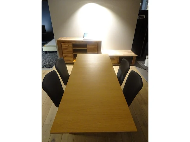 Houten tafel + 4x stoel - afbeelding 2 van  5