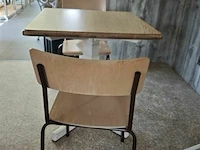 Houten tafel met 2 stoelen 70x70cm - afbeelding 4 van  4