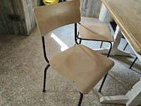 Houten tafel met 4 stoelen 70x110cm - afbeelding 3 van  3