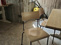 Houten tafel met 4 stoelen 70x110cm - afbeelding 3 van  3