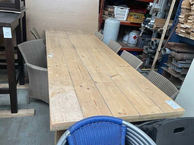 Houten tafel met 6 stoelen - afbeelding 2 van  4