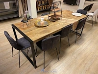Houten tafel met 8 stoelen - afbeelding 3 van  4