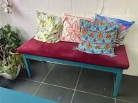 Houten tafel met zitbank - afbeelding 4 van  4