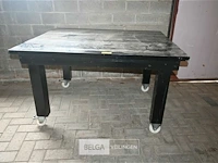 Houten tafel op wielen - afbeelding 2 van  5