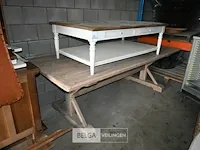 Houten tafel + salontafel