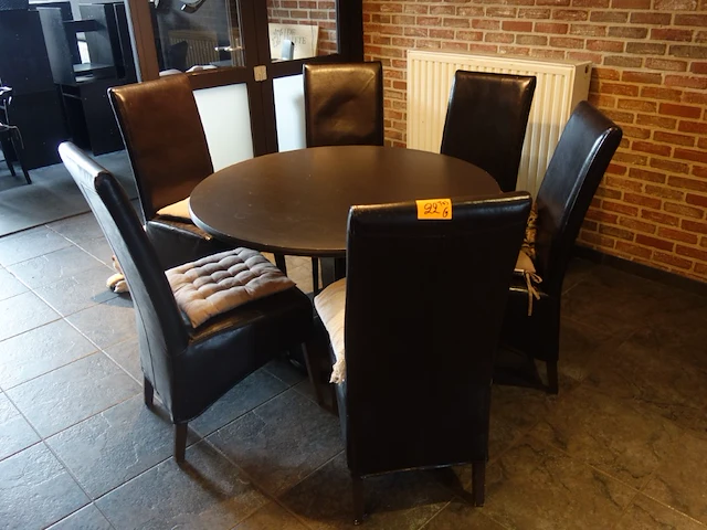 Houten tafel + stoelen - afbeelding 1 van  4