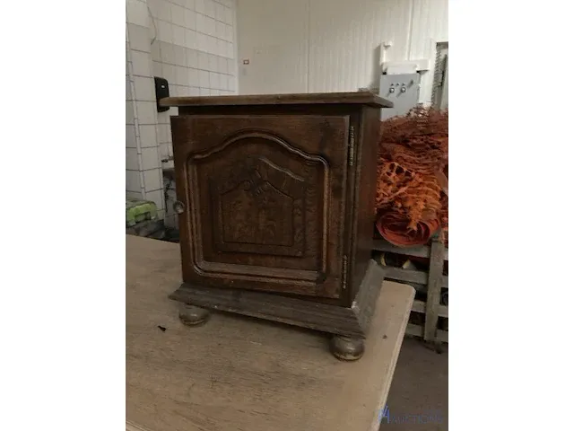 Houten tafel - afbeelding 4 van  5
