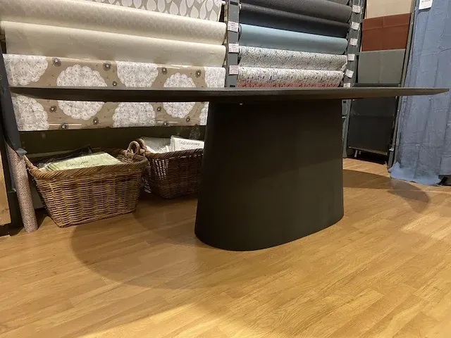 Houten tafel - afbeelding 4 van  7