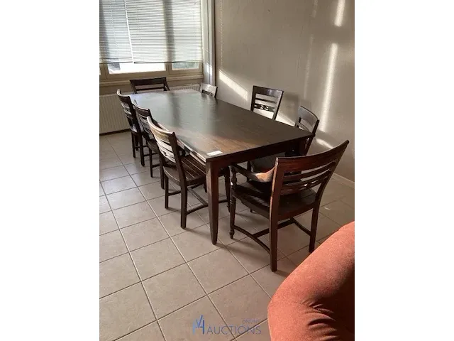 Houten tafel - afbeelding 1 van  5