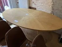 Houten tafel - afbeelding 1 van  4