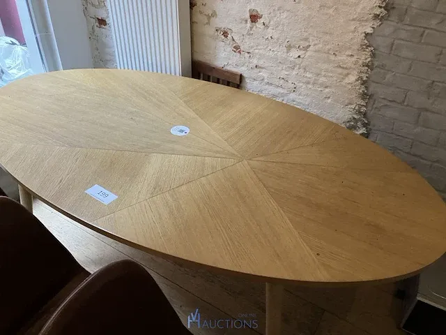 Houten tafel - afbeelding 2 van  4