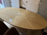 Houten tafel - afbeelding 2 van  4