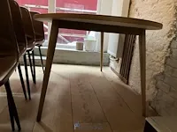 Houten tafel - afbeelding 3 van  4