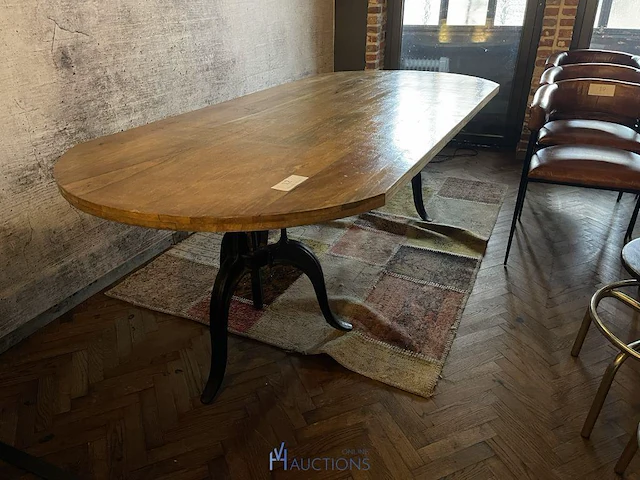 Houten tafel - afbeelding 2 van  3