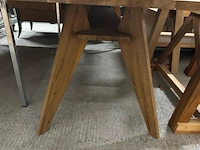 Houten tafel - afbeelding 3 van  3