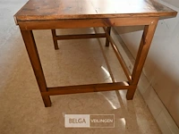 Houten tafel - afbeelding 4 van  6