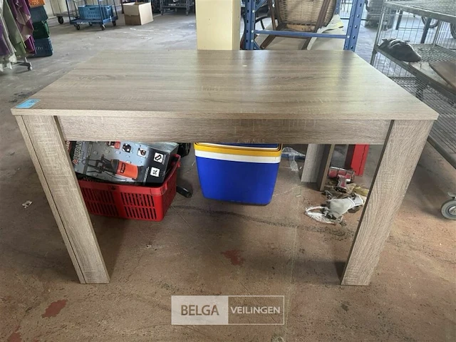 Houten tafel - afbeelding 1 van  6