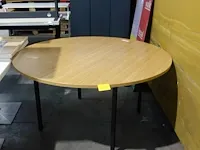 Houten tafel - afbeelding 1 van  2
