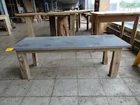 Houten tafel - afbeelding 1 van  3