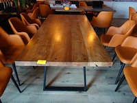 Houten tafel - afbeelding 3 van  4