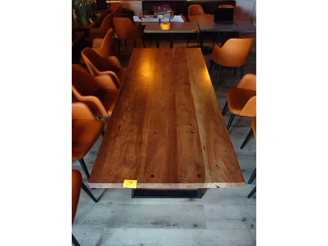 Houten tafel - afbeelding 4 van  4