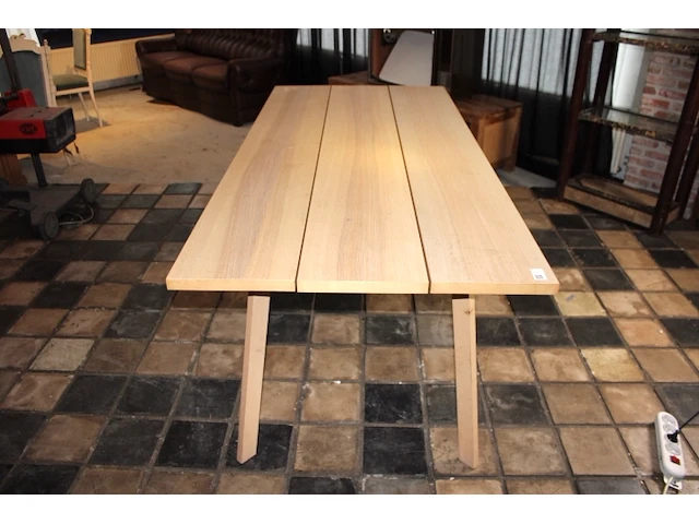 Houten tafel - afbeelding 2 van  6