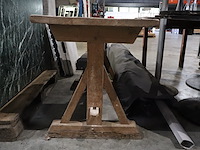 Houten tafel - afbeelding 3 van  3