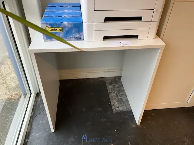 Houten tafeltje - afbeelding 3 van  3