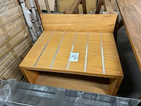 Houten tafeltje - afbeelding 1 van  3