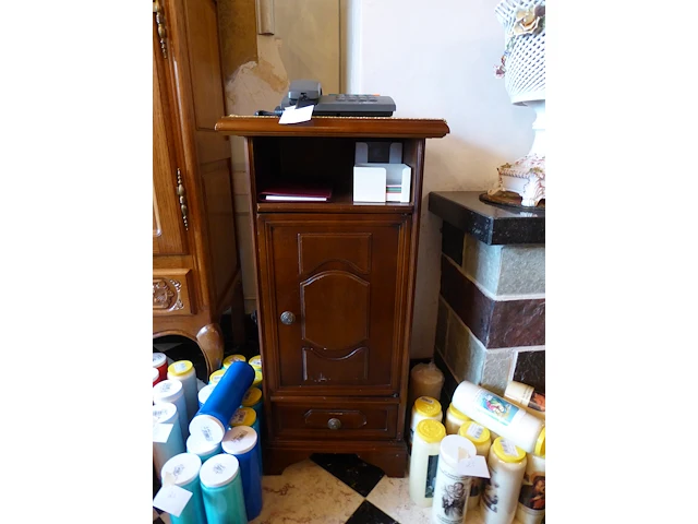 Houten telefoonkastje - afbeelding 1 van  2