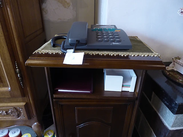 Houten telefoonkastje - afbeelding 2 van  2