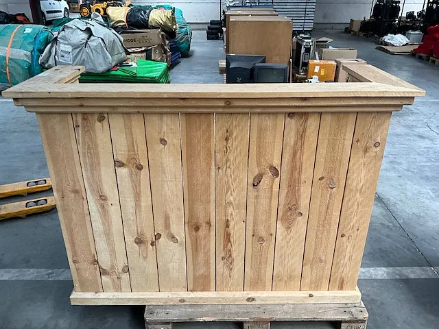 Houten toog - afbeelding 1 van  6