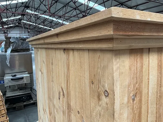 Houten toog - afbeelding 6 van  6