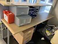 Houten toogmeubel met houten kastje - afbeelding 2 van  4