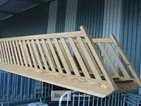 Houten trap - afbeelding 1 van  6