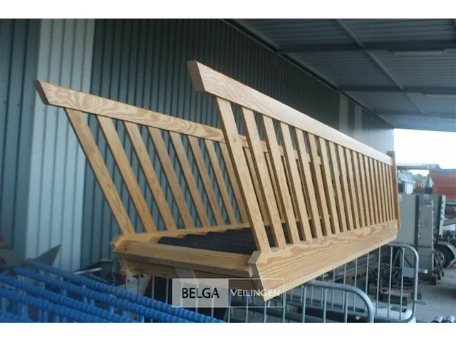 Houten trap - afbeelding 3 van  6