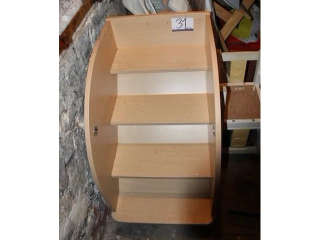 Houten trapje - afbeelding 1 van  1