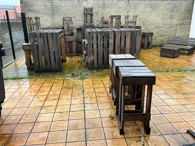Houten tuinmeubels - afbeelding 1 van  14