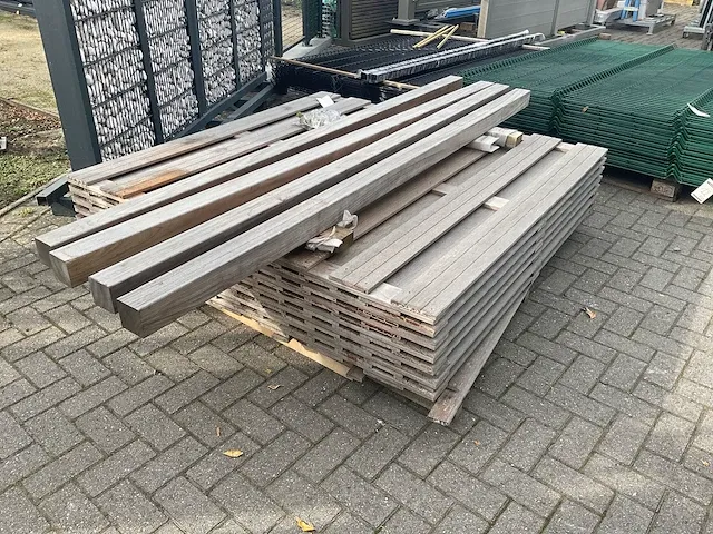 Houten tuinomheining - afbeelding 1 van  5