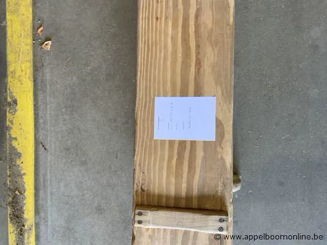 Houten turnbank afm plm 350 x 25 x 30cm - afbeelding 3 van  3